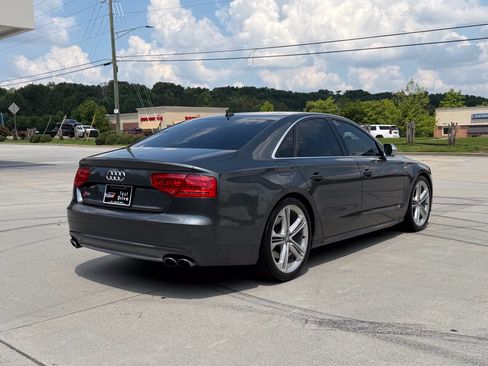 Used 2014 Audi S8 AWD/4WD image 18