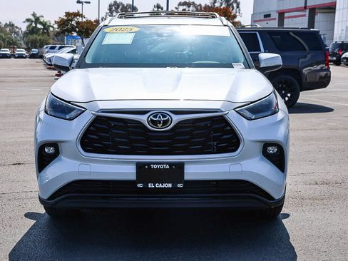 Certified 2025 Toyota Highlander XLE FWD image 20