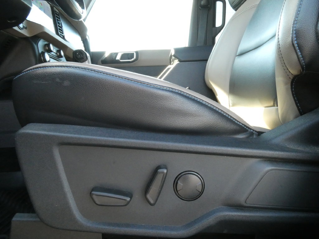 Used 2023 Ford Bronco Wildtrak AWD/4WD image 23