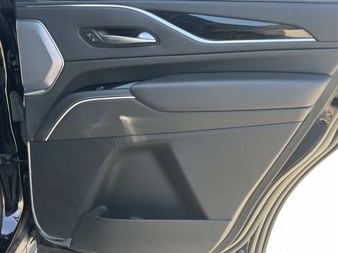 Used 2023 Cadillac Escalade V w/ LPO, ONYX Package AWD/4WD image 25