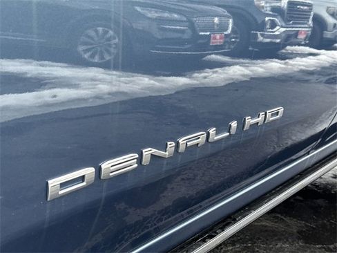 Used 2025 GMC Sierra 2500 Denali w/ Denali Reserve Package image 33