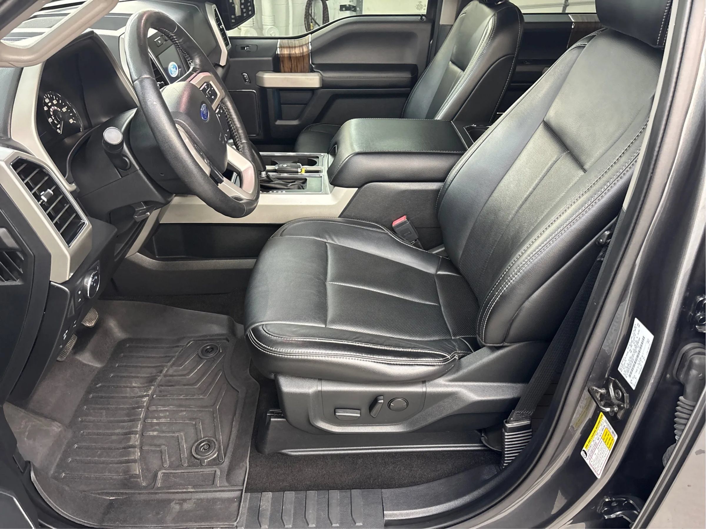 Used 2019 Ford F150 Lariat AWD/4WD image 13