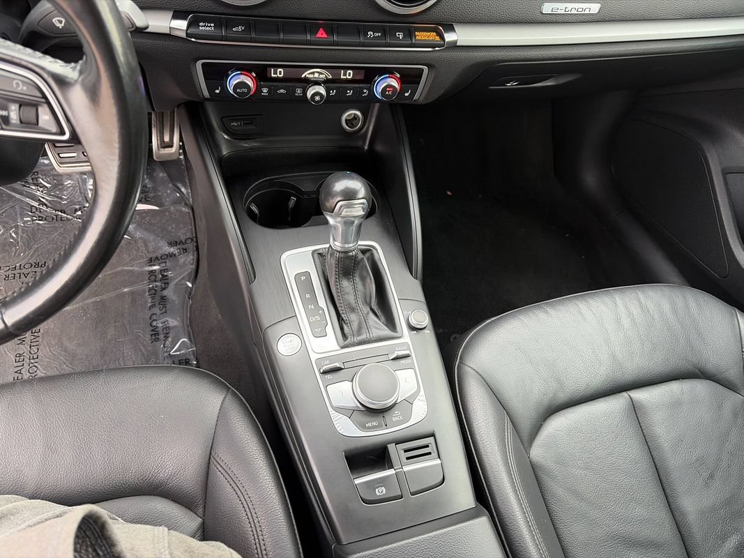 Used 2017 Audi A3 e-tron Premium FWD image 12
