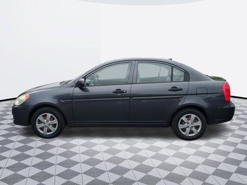 Used 2009 Hyundai Accent GLS FWD image 3