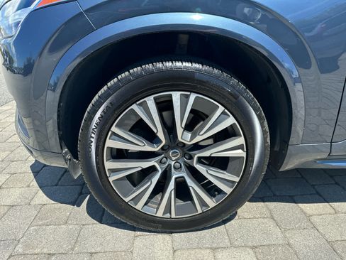 Used 2020 Volvo XC90 T6 Momentum AWD/4WD image 5