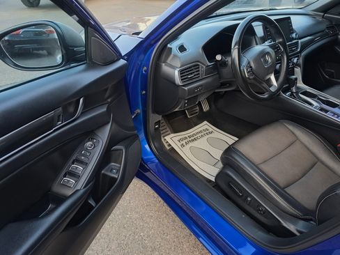Used 2019 Honda Accord Sport image 9