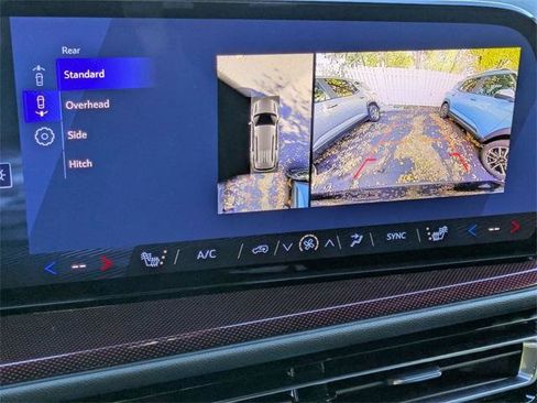 New 2026 Chevrolet Traverse Z71 w/ Driver Confidence Package image 19