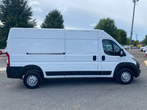 Used 2023 RAM ProMaster 2500 FWD image 7