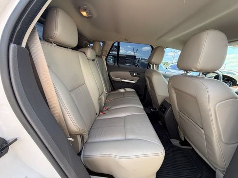 Used 2014 Ford Edge Limited w/ Driver Entry Package FWD image 21