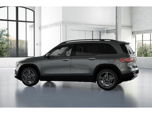 New 2026 Mercedes-Benz GLB 250 4MATIC image 31