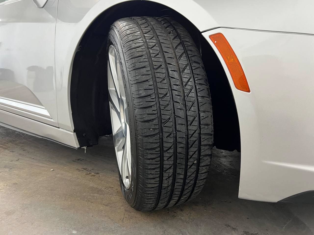 Used 2016 Cadillac ELR FWD image 28