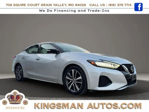 Used 2020 Nissan Maxima 3.5 SL w/ Floor Mat Group image 2