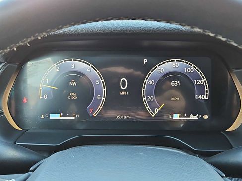 Used 2024 Jeep Grand Cherokee Altitude image 31