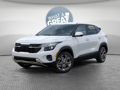 New 2026 Kia Seltos LX AWD/4WD image 1