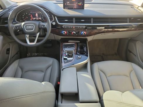 Used 2018 Audi Q7 3.0T Premium Plus image 12