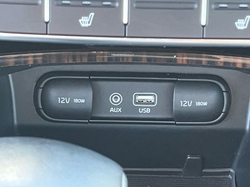Used 2019 Kia Sorento EX FWD image 23