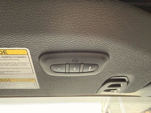 Used 2020 Jeep Wrangler Sport image 20