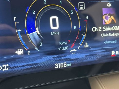 Used 2025 Chevrolet Equinox ACTIV image 29