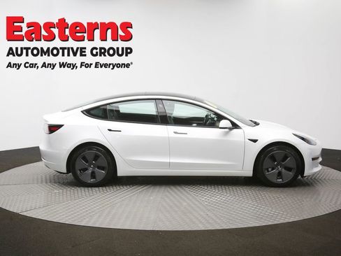Used 2023 Tesla Model 3 Standard Range image 77