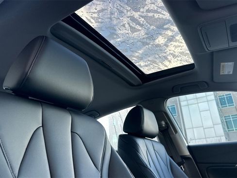 Certified 2025 Acura Integra image 17