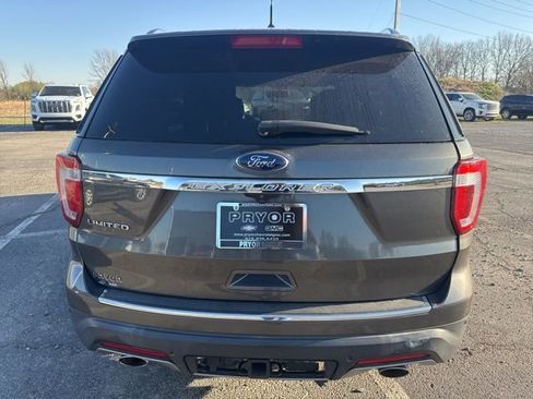 Used 2019 Ford Explorer Limited w/ Class III Trailer Tow Package image 3
