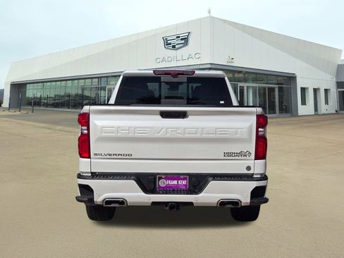 Used 2024 Chevrolet Silverado 1500 High Country image 5