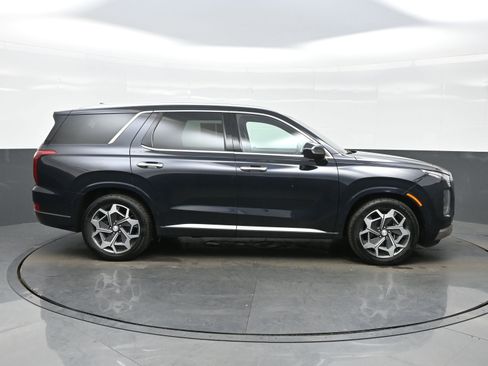 Used 2022 Hyundai Palisade Calligraphy image 7