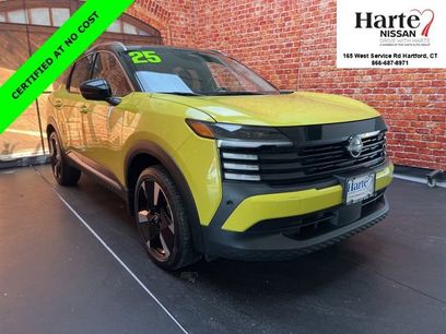 Certified 2025 Nissan Kicks SR