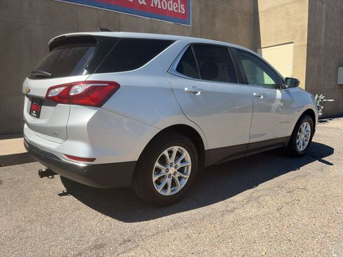 Used 2021 Chevrolet Equinox LT w/ LPO, Cargo Package AWD/4WD image 5