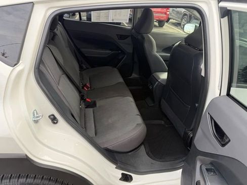 Used 2024 Subaru Crosstrek 2.0i Premium image 11