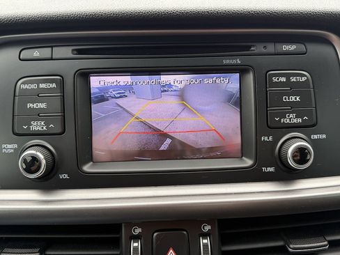 Used 2017 Kia Optima LX FWD image 13