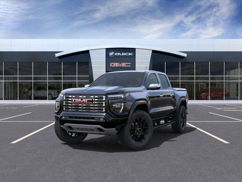 New 2025 GMC Canyon Denali w/ LPO, Denali Black Edition image 8