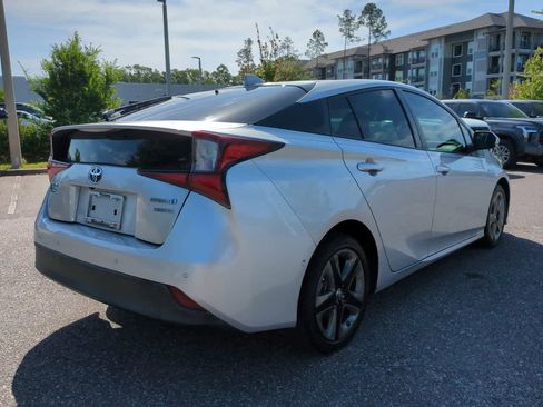 Used 2021 Toyota Prius Limited image 6
