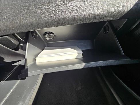 Used 2016 Hyundai Elantra GT image 30