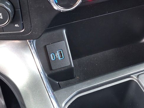 Used 2023 Ford F150 XLT image 32