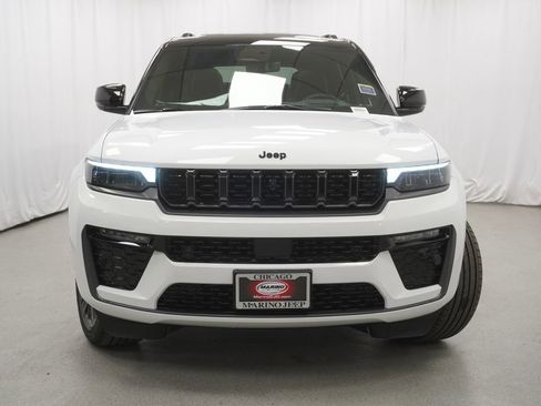 New 2026 Jeep Grand Cherokee L Summit w/ Obsidian Package AWD/4WD image 7