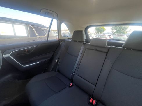 Used 2025 Toyota RAV4 LE image 39