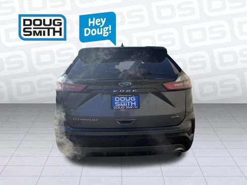 Used 2024 Ford Edge Titanium AWD/4WD image 3