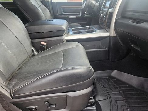 Used 2018 RAM 3500 Laramie AWD/4WD image 16