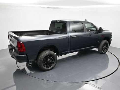 New 2026 RAM 2500 Big Horn AWD/4WD image 32