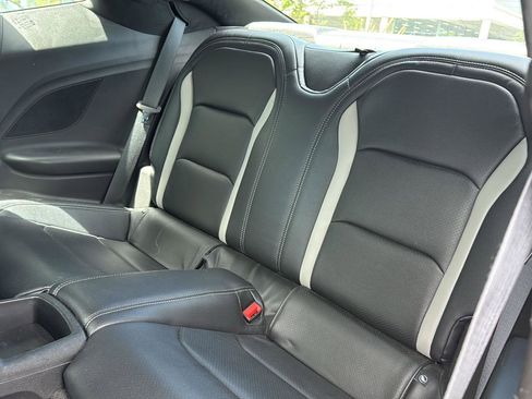 Used 2021 Chevrolet Camaro LT RWD image 12