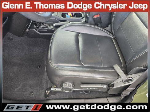 Used 2023 Jeep Wrangler Sahara image 23