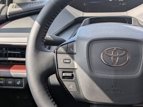 New 2026 Toyota Prius Plug-In Hybrid FWD image 19