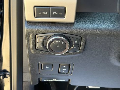 Used 2020 Ford F250 Lariat AWD/4WD image 20