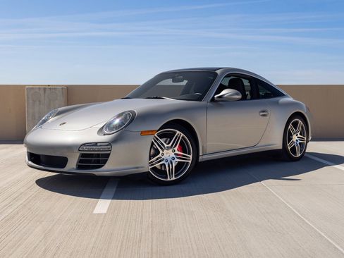 Used 2010 Porsche 911 Targa 4S AWD/4WD image 1