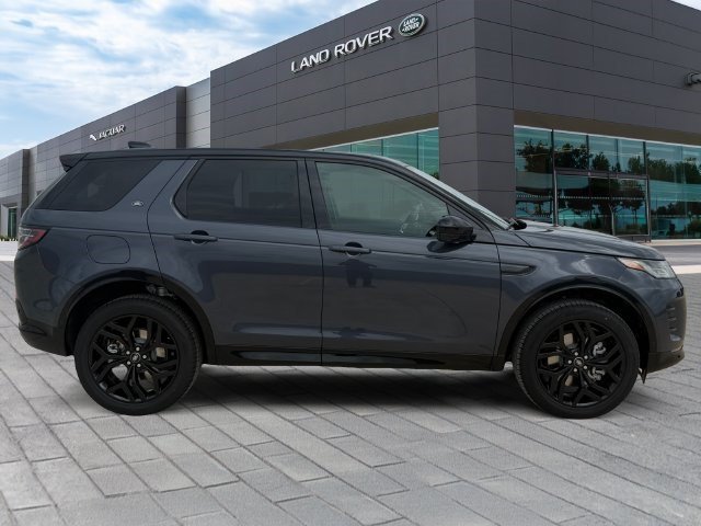 New 2026 Land Rover Discovery Sport Landmark AWD/4WD image 6