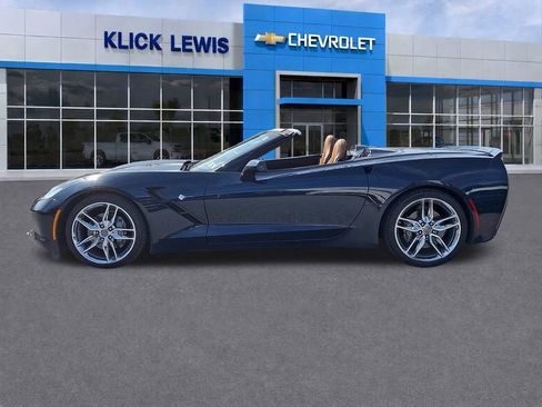 Used 2016 Chevrolet Corvette Stingray Convertible w/ 3LT Preferred Equipment Group image 4