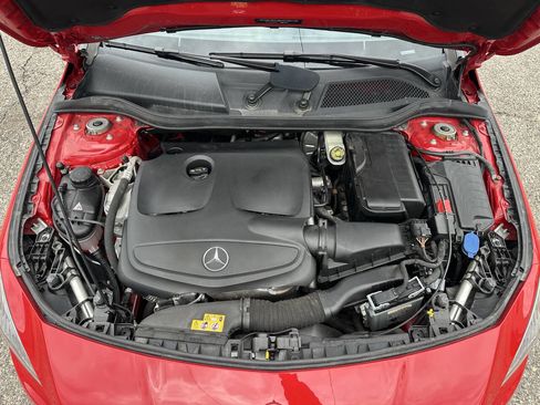 Used 2018 Mercedes-Benz CLA 250 image 9
