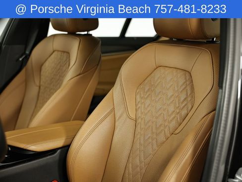 Used 2023 BMW 540i xDrive w/ Premium Package AWD/4WD image 24