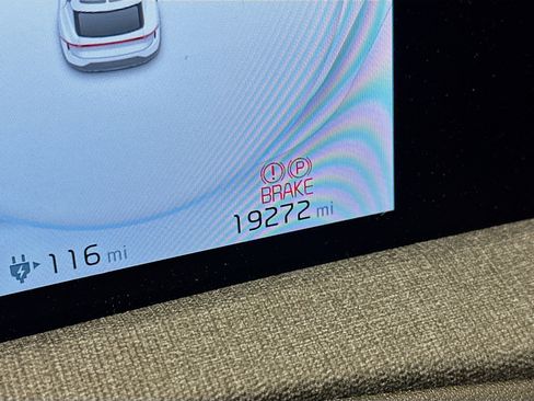 Used 2024 Kia EV6 Wind w/ Wind Technology Package AWD/4WD image 19